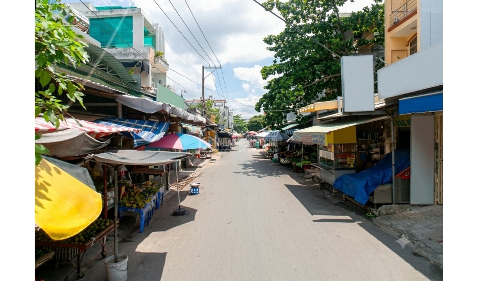 [KH150*] NHÀ ĐẸP HẺM Ô TÔ THÔNG - sát CHỢ LẠC QUANG TRƯỜNG CHINH - GIÁ 12.X TỶ